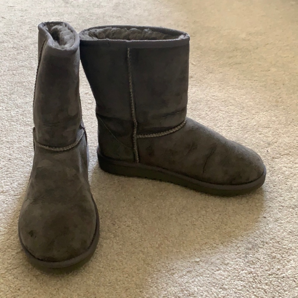 Grey boots